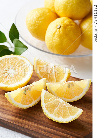 カットしたはるか 75411122