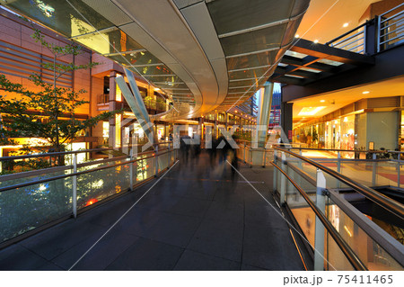 台湾 市街 通り 75411465