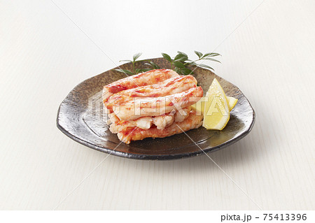 タラバガニ　盛り付け　一品料理 75413396