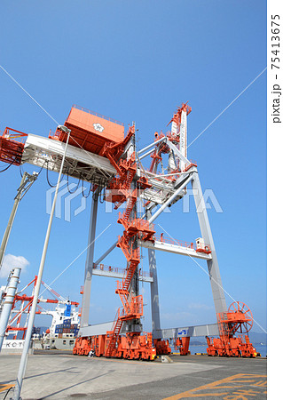 北九州市門司区の太刀浦コンテナターミナル　第一ターミナル 75413675