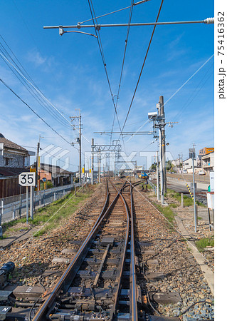 JR粉河駅付近の踏切 75416362