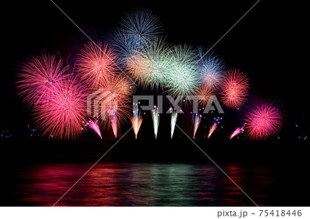 琵琶湖花火大会　 75418446