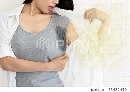 脇汗 脇汗 75422430