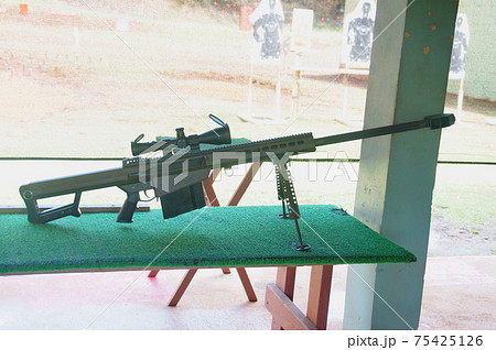 グアム実弾射撃上よりバレットM82 75425126