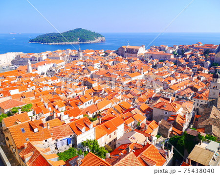 オレンジ屋根のドゥブロヴニク 75438040