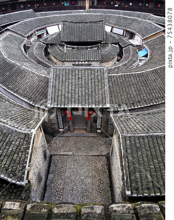 中国福建省龍岩 客家土楼 承啓楼 / Chengqilou (Tulou), China 75438078
