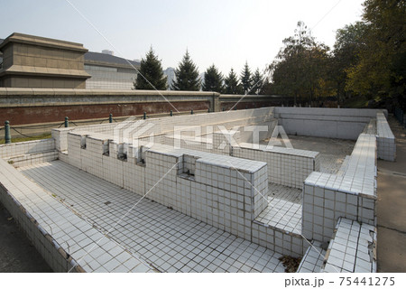 満州国皇宮のプール 75441275