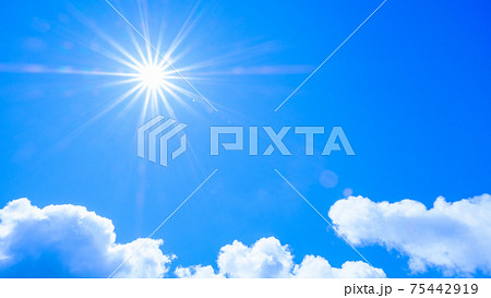 爽やかな青空 75442919