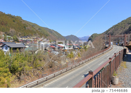 福島関跡から望む木曽福島の町並み 福島関跡から望む木曽福島の町並み 75446686