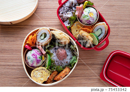 手作り弁当 2つ 幕の内弁当の写真素材