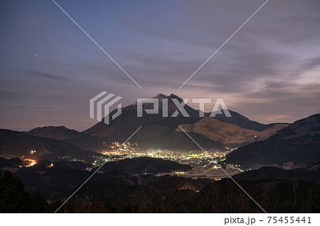 蛇越展望台（大分県湯布院） 75455441