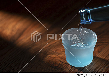 酒 日本酒 冷酒 酒 日本酒 冷酒 75457317