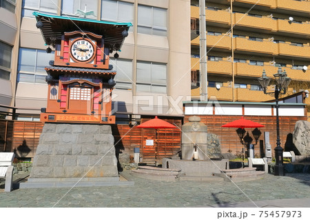 【愛媛県】坊っちゃんカラクリ時計と足湯 75457973