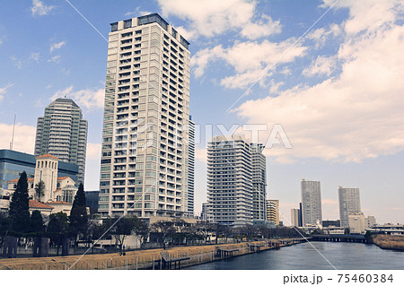 横浜・神奈川区の風景 75460384