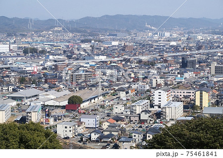 小牧山から小牧市東部の眺め 75461841