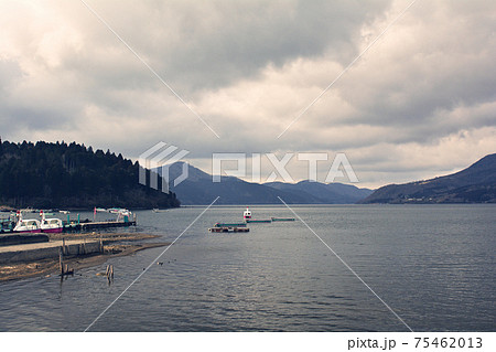 箱根・芦ノ湖 箱根・芦ノ湖 75462013