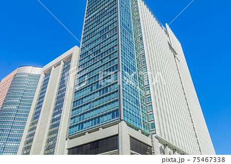 東京丸の内の都市風景 75467338