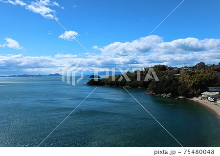 瀬戸内海（兵庫県たつの市御津町室津付近） 75480048