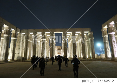 エジプトの古代神殿、ルクソール神殿(Temple of Luxor in Egypt) エジプトの古代神殿、ルクソール神殿(Temple of Luxor in Egypt) 75480512