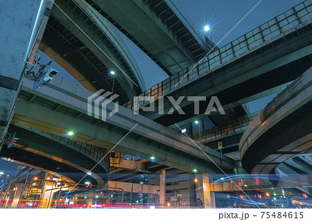 阿波座ジャンクションの夜景【大阪市西区】 阿波座ジャンクションの夜景【大阪市西区】 75484615