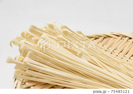 稲庭うどん 乾麺 かんざし 稲庭うどん 乾麺 かんざし 75485121