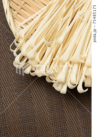 稲庭うどん 乾麵 かんざし 稲庭うどん 乾麵 かんざし 75485175