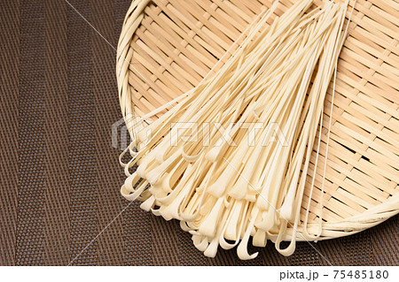 稲庭うどん 乾麵 かんざし 稲庭うどん 乾麵 かんざし 75485180