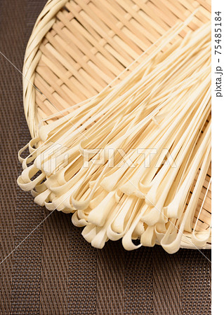 稲庭うどん 乾麵 かんざし 稲庭うどん 乾麵 かんざし 75485184