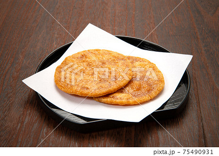 ぬれせんべい 75490931