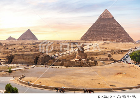 The Great Sphinx and the Egypt Pyramid Complex nearby, Giza 75494746