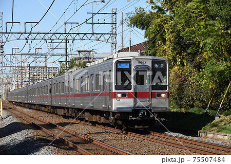 東武鐵道10000系列（敷山瀨川）-照片素材（圖片） [75507484