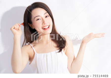 Woman beauty 75514469