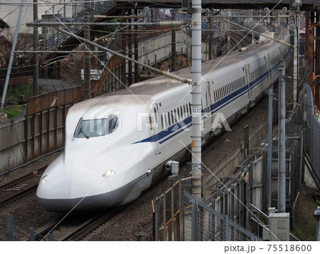 新幹線N700A 山科付近にて 新幹線N700A 山科付近にて 75518600