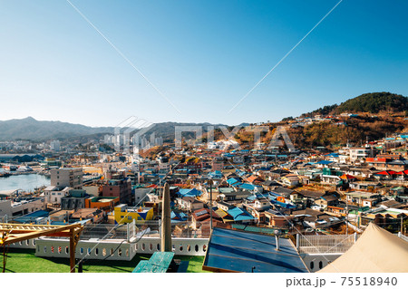 Panorama view of Mukho Nongoldam-gil village in Donghae, Korea 75518940