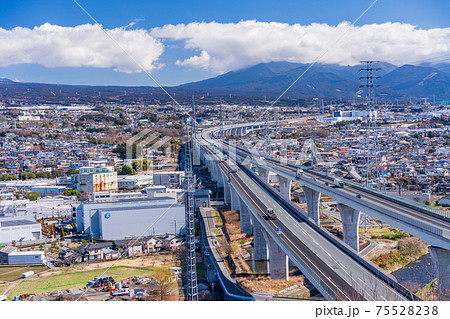 (静岡県)新東名高速道路、新富士 I.C.付近 (静岡県)新東名高速道路、新富士 I.C.付近 75528238