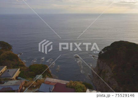 江ノ島×稚児ヶ淵付近の風景 江ノ島×稚児ヶ淵付近の風景 75529146