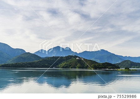 The scenery of Sun Moon Lake in the morning, a famous attraction in Taiwan, Asia. The scenery of Sun Moon Lake in the morning, a famous attraction in Taiwan, Asia. 75529986