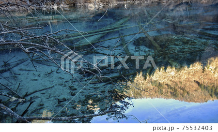 中国四川省・九寨溝 五花海 / Five-Colored Lake, Jiuzhaigou, CN 75532403
