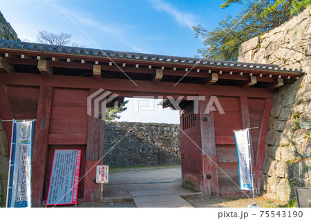 追廻門（和歌山城） 75543190