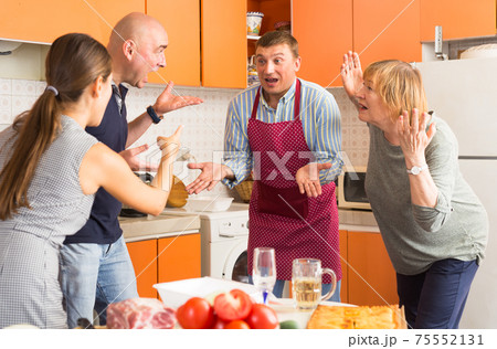 Big family quarrel Big family quarrel 75552131