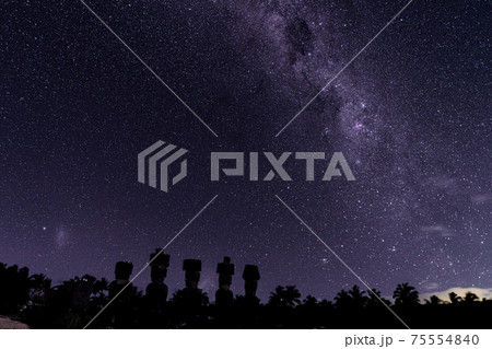 Milky Way Shows Above Moai On Easter Island, Chile Milky Way Shows Above Moai On Easter Island, Chile 75554840