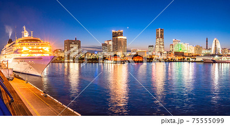 《神奈川県》横浜港町の夜景・デートスポット 75555099