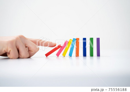 ドミノ倒し ドミノ ドミノ倒し ドミノ 75556188