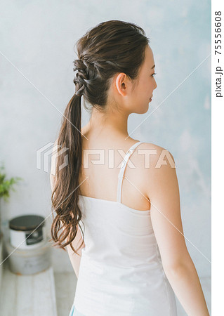 20代ビューティー 75556608