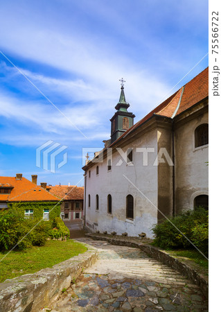 Old town in Novi Sad - Serbia 75566722
