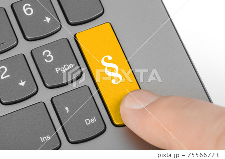 Computer keyboard with paragraph key 75566723