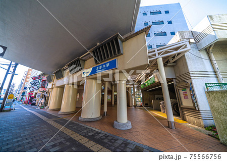 日本の神奈川都市景観 本厚木駅前などを望む(借りて住みたい街第1位にランクイン…) 日本の神奈川都市景観 本厚木駅前などを望む(借りて住みたい街第1位にランクイン…) 75566756