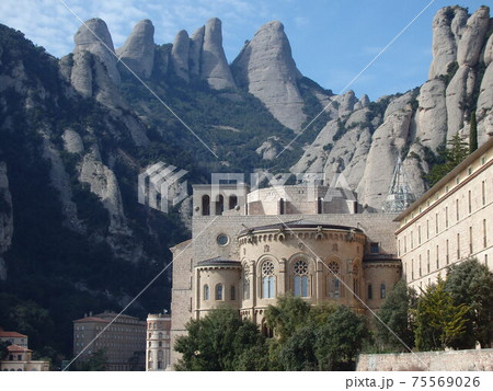 スペイン旅行よりモンセラット修道院 75569026