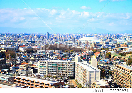 名古屋市、ナゴヤドームとその周辺の風景 75570971