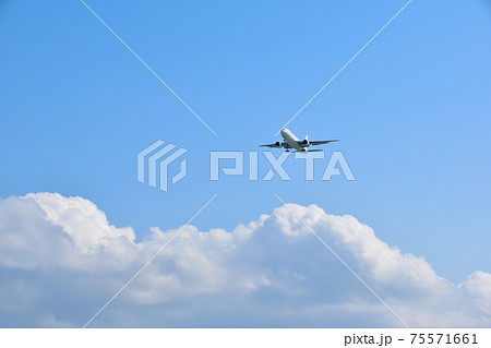 飛行機　空 75571661